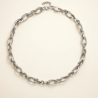 گردنبند زنانه استیل نقره‌ای — شیک، مقاوم و ضد حساسیت