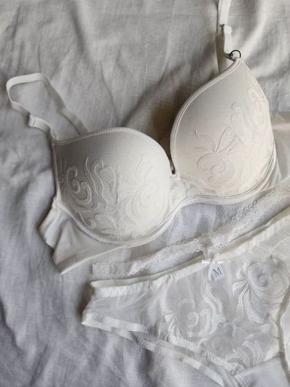 ست شورت و سوتین جکدار فنردار اروپایی کد: 1361