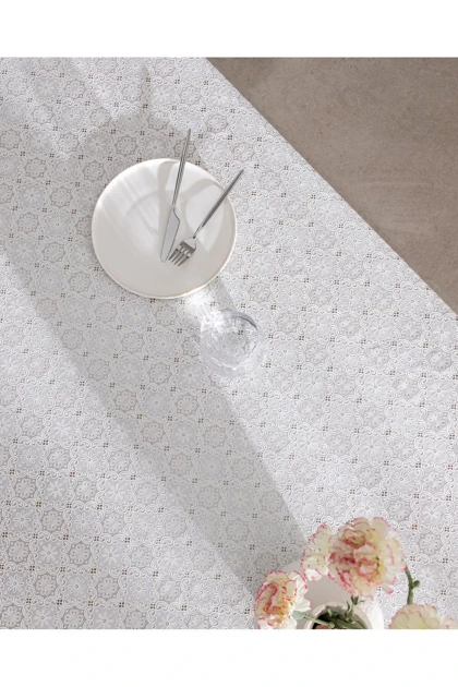 رومیزی PVC Madame Coco مدل Maelys - شیری