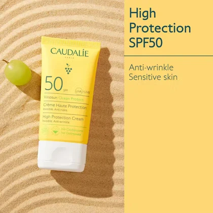 ضد آفتاب بدون رنگ کدلی Caudalie SPF 50 مدل Vinosun مناسب انواع پوست حجم 50 میلی‌لیتر
