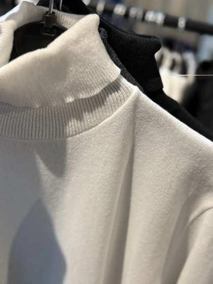 بافت مردانه یقه اسکی