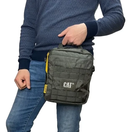 کیف دوشی CAT NAMIB TABLET BAG 5L