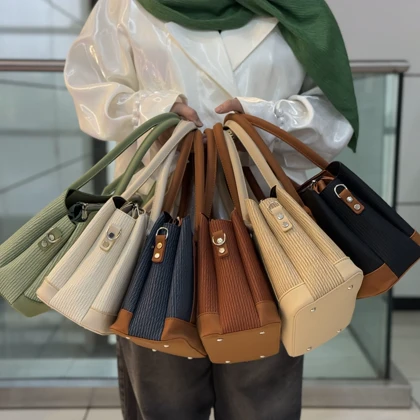 کیف زنانه بزرگ راه راه