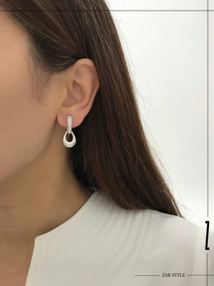 گوشواره دو قطعه اشکی نگینی و آینه‌ای