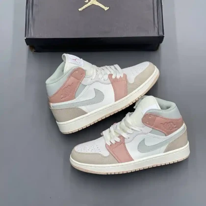 کفش نایک ایر جردن وان ساق‌دار پاستیلی Nike Air Jordan 1 High Pastel