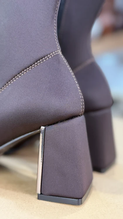 695 - نیم بوت 4گوش پنجه استیل 695