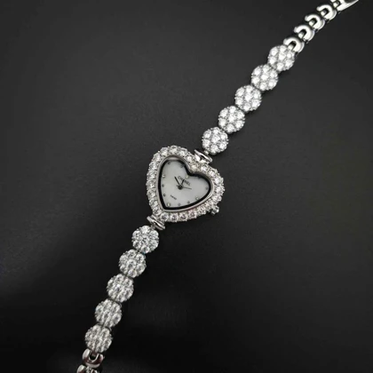 ساعت مچی زنانه چنل Chanel رنگ ثابت استیل316 با موتور کوارتز ژاپن کد 6