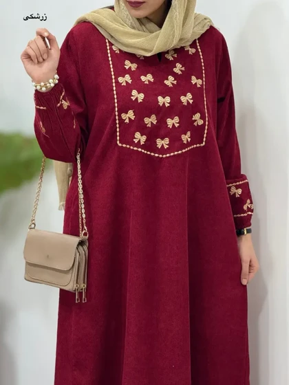 پیراهن مانتویی گلدوزی سارنیا