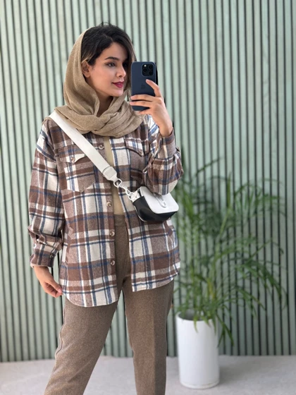 شکت پشمی لی لی