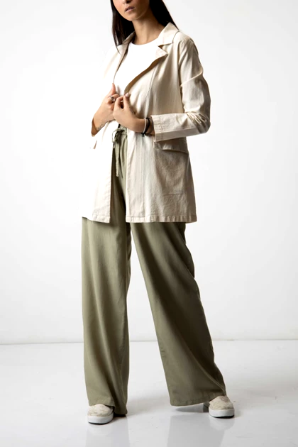 مانتو کتی یقه انگلیسی