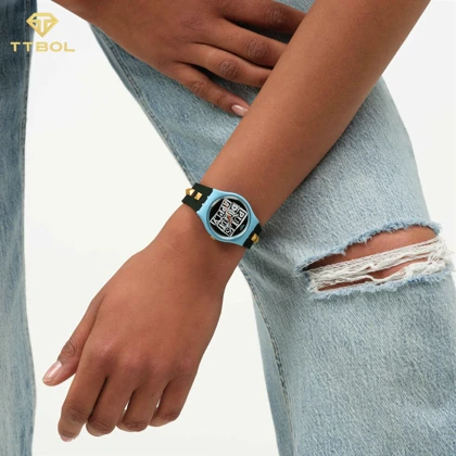 ساعت مچی سواچ SWATCH SO31L101