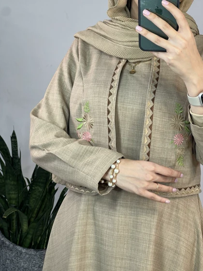 ست سارافون بلند به همراه کت گلدوزی