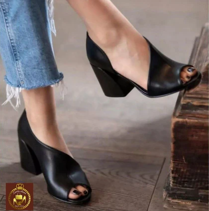 کفش صندل مجلسی و تابستانه زنانه پاشنه قوسی