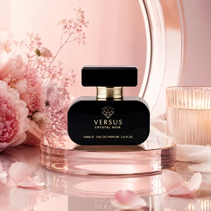 خرید ادکلن Versus Crystal Noir عطر زنانه گرم و لوکس 100 میل