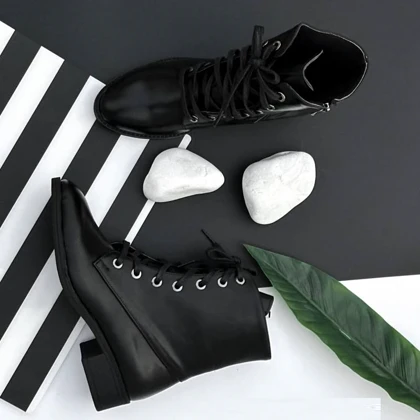 کفش نیم بوت زنانه مدل Stradivarius Flat Ankle Boots - BTB25