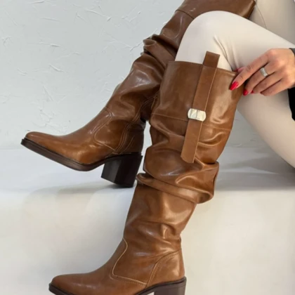 پاشنه نوک تیز بلند 1612