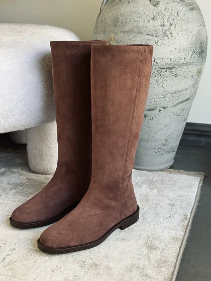 چکمه سوئیت ساده