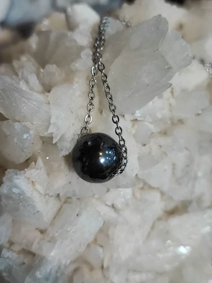 گردنبند سنگ حدید مهره