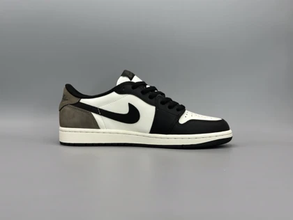 کتانی نایکی جردن1لو دارک موکا مستر/Nike Air Jordan 1 low