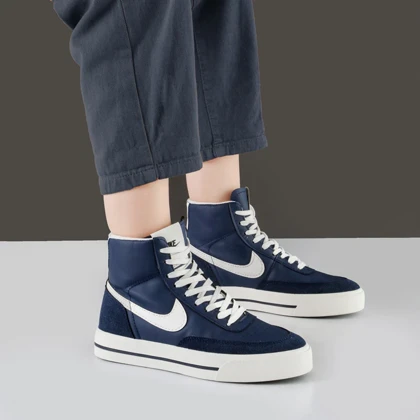 کفش و کتانی زنانه مدل نایک نیم ساق رنگ سرمه ای سفید مدل نایک NIKE کد M566