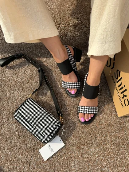 پاشنه کشی جس 1649