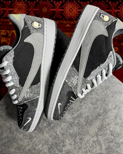 کتانی جردن تراویس وودو