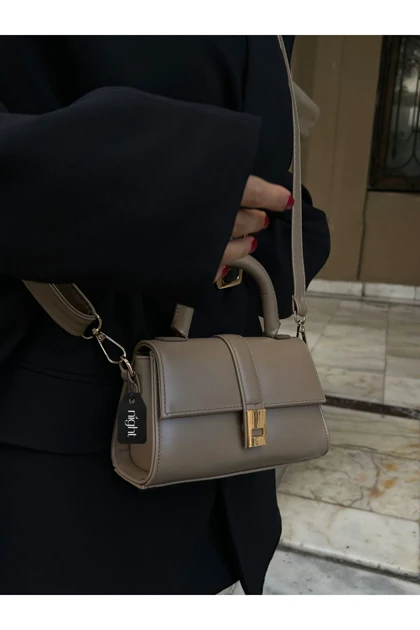 کیف دوشی زنانه night night