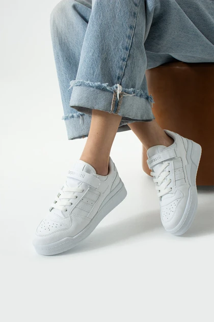 کتانی parparastil parparastil