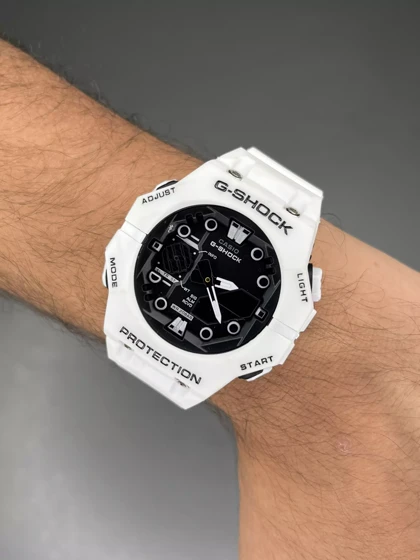 ساعت مچی کاسیو جی-شاک بند سفید Casio G-Shock GA-B001SF-7A