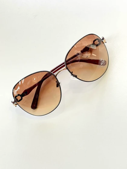 عینک‌بیضی موکا