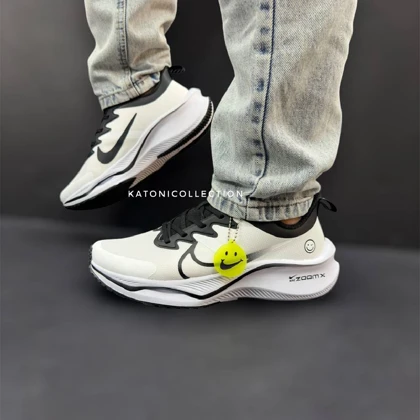 کتانی نایک زوم ایکس لبخندی Nike zoomx smiley