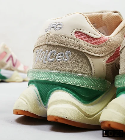 کفش کتانی زنانه صورتی سبز کرم NEW BALANCE 9060