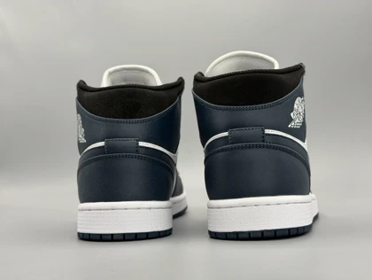 کتانی نایکی جردن 1 آرموری نیوی / Nike Jordan