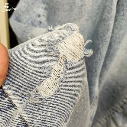 شلوار جین زنانه شافل زاپ‌دار آبی روشن کد 16