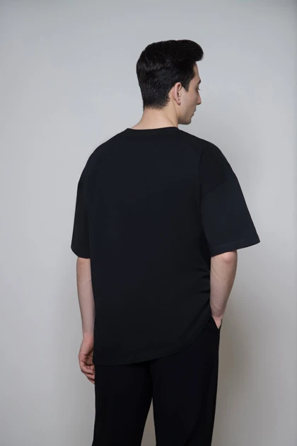 تیشرت یقه گرد