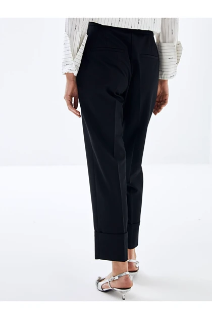 شلوار زنانه اورجینال ال سی وایکیکی lc-waikiki