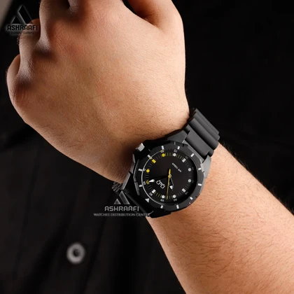 ساعت مردانه کیو اند کیو Q&Q V30A-003VY