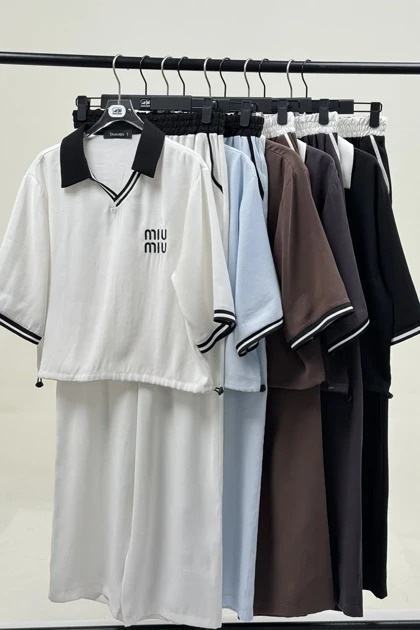 ست زنانه شومیز و شلوار اسپرت miu miu