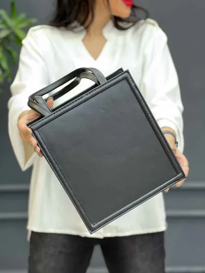 کیف مکعبی دسته دار ساده