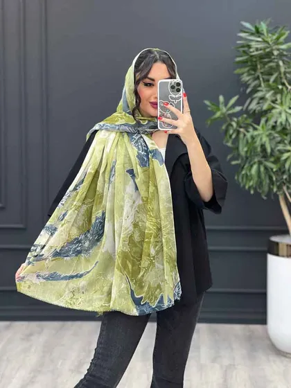 شال آبرنگی طرح گل