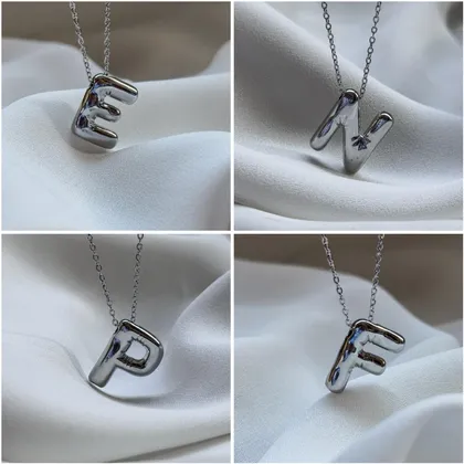 گردنبند حروف