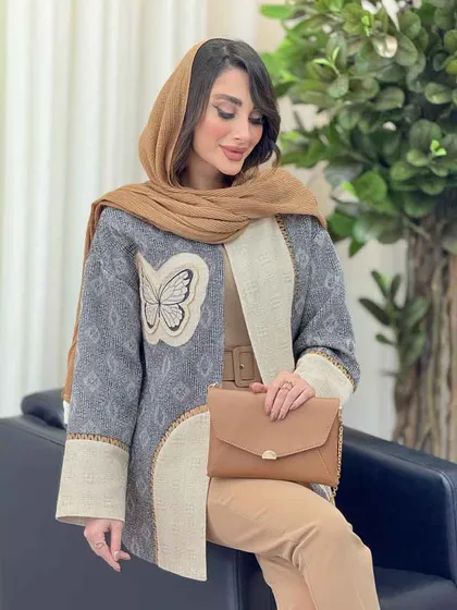 مانتو جلو باز طرح پروانه