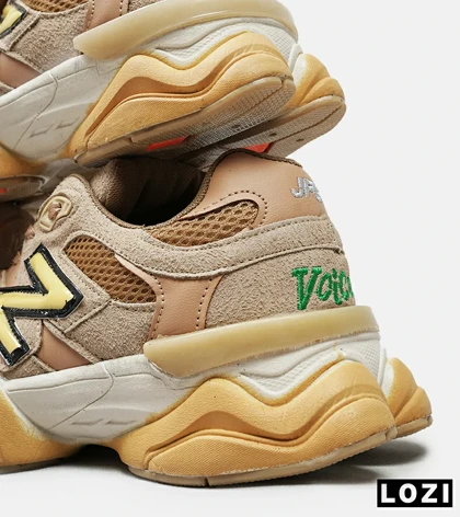 کفش کتانی مردانه کرم قهوه ای NEW BALANCE 9060 مدل 4758