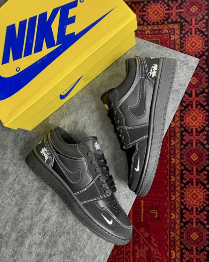 کتانی جردن وان استاسی