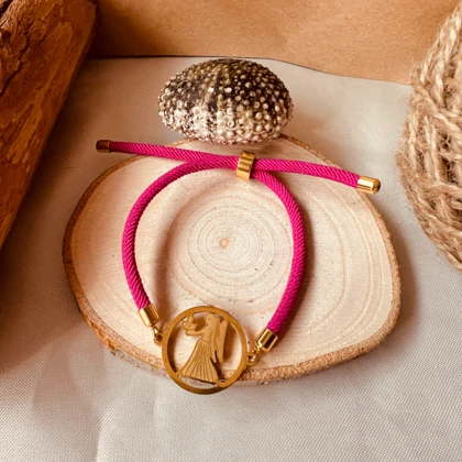 دستبند ماه تولد ماه شهریور