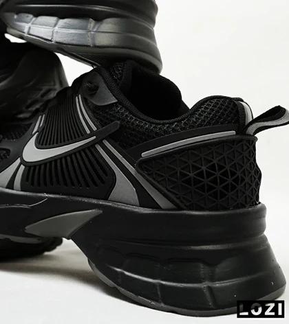 کفش کتانی مردانه و زنانه مشکی NIKE vaporfly 3 black