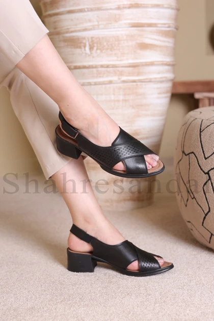 کفش صندل پاشنه‌دار زنانه سوژا