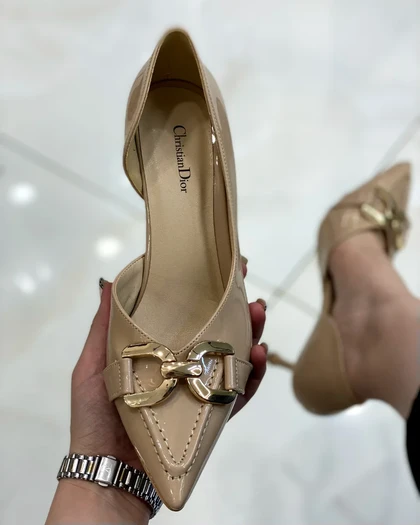 کفش پاشنه سوزنی