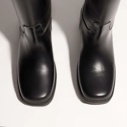 بوت چرم زنانه مشکی مدل sylvie