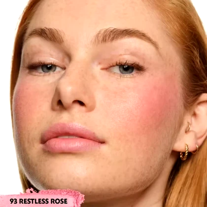 رژ گونه مات پر رنگ ایو سن لوران 93 Peachy Pink Satin